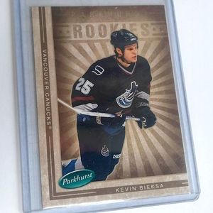 Kevin Bieksa Parkhurst Rookie Card 2005/06 Card #668 Vancouver Canucks